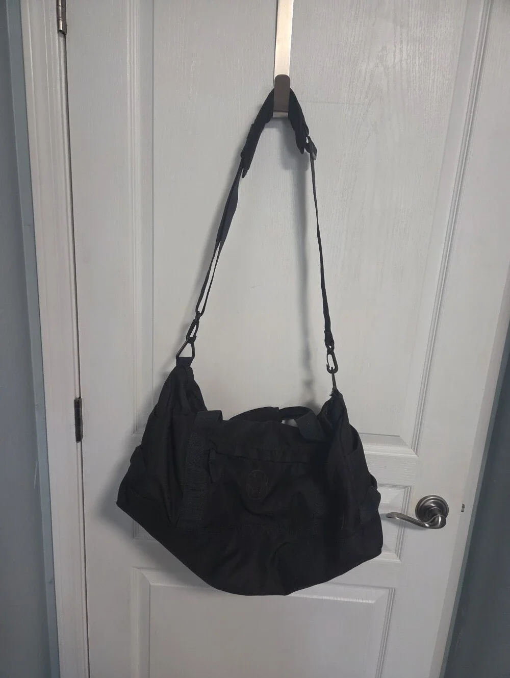 Nixon Pipes 35L Duffel Bag Nylon All Black Travel Bag Gym Skate Adventure